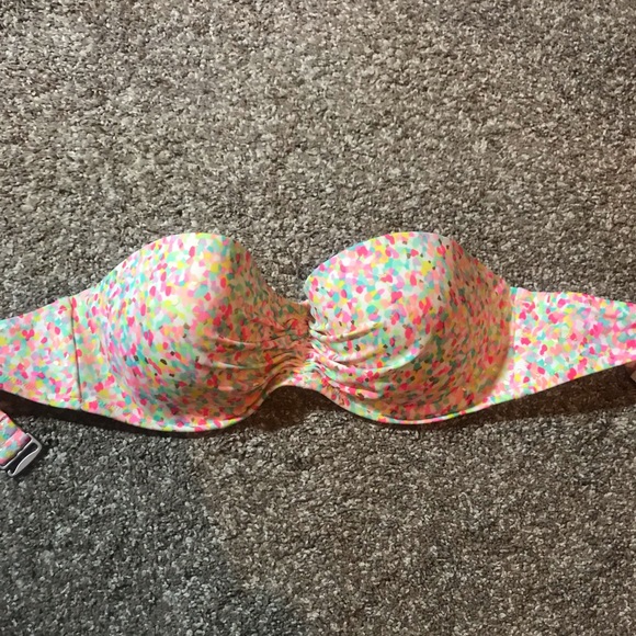 Victoria's Secret Other - Victoria Secret Strapless Swim Top